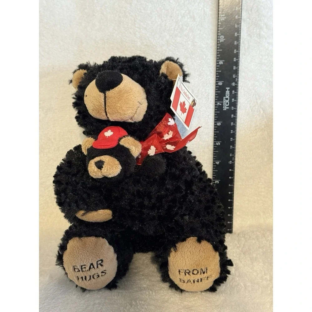 Canada Black Bear Plush Parkdale Novelty 44018B Canadian Hug Maple Hat‎